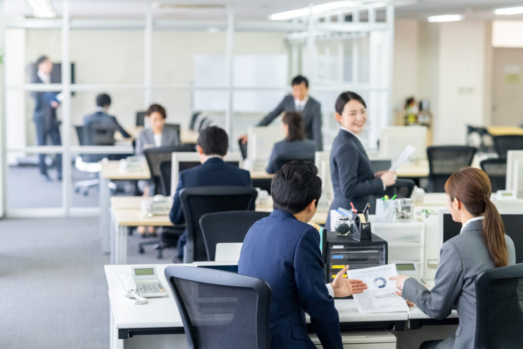 社内イメージ ビジネスブレイン太田昭和様 大阪支社事務所移転ー難易度の高いサーバールームの引っ越しに強いTDDシステムー
